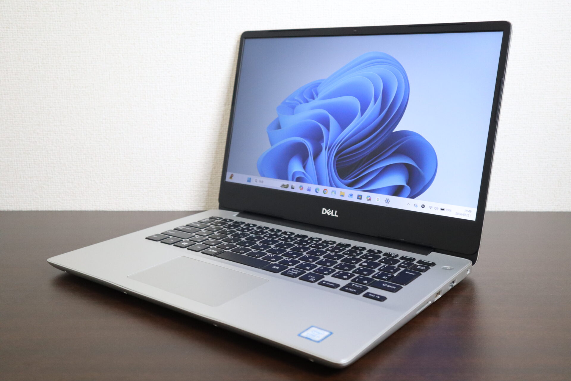 DELL製 Inspiron 5480 ノートパソコン