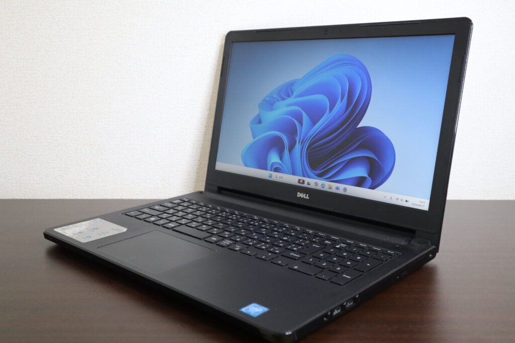 DELL製 Vostro 3558 ノートパソコン