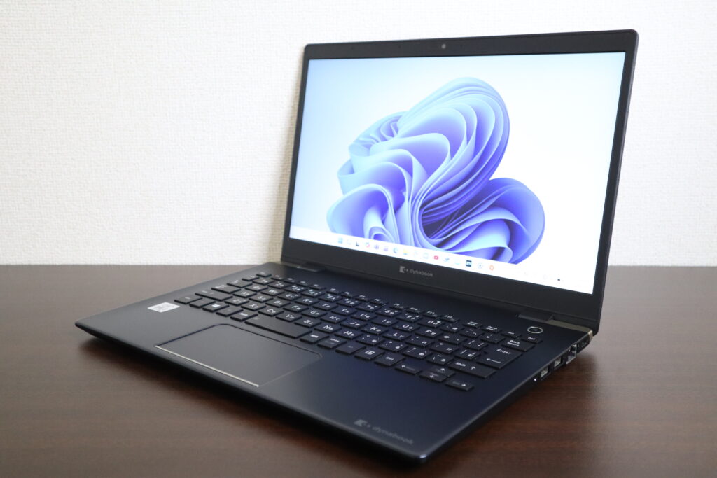 dynabook製 GX83/MLE P1G6M44LLA ノートパソコン